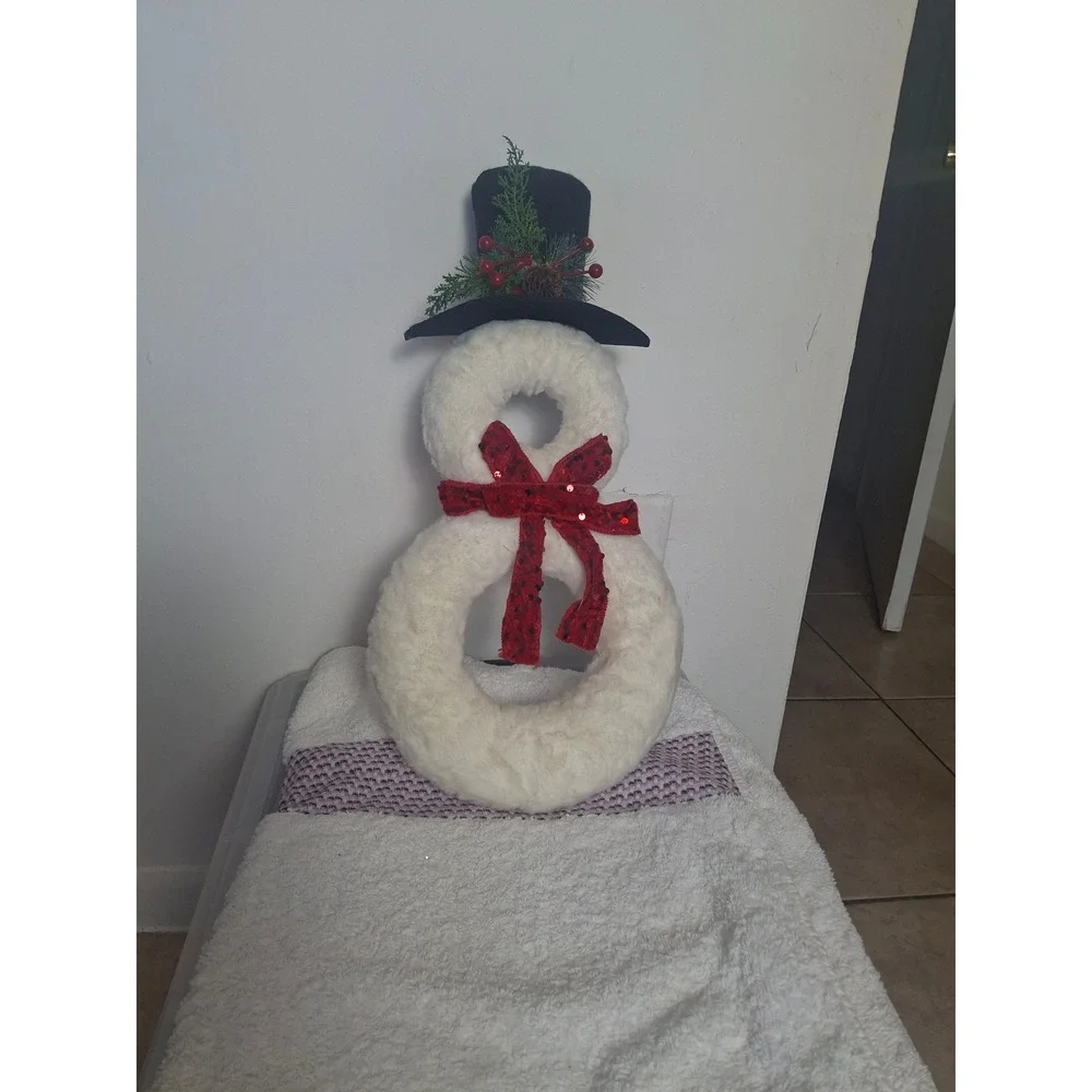 Snowman Christmas Wreath Faux Fur Door Hanger Black Top Hat Red Sequin Bow 15in